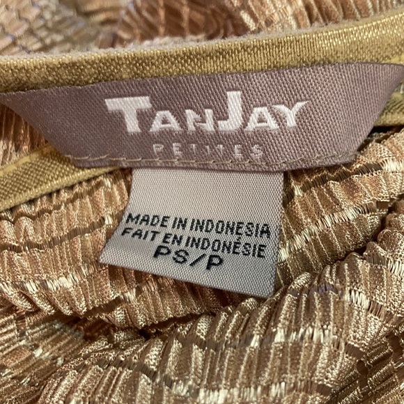 TanJay Gold Top - Picture 4 of 5
